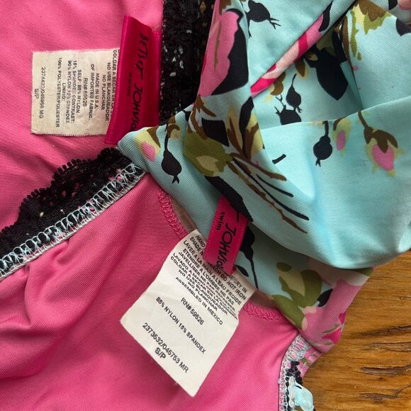Betsey Johnson Y2K Floral Halter Top Bikini - Picture 9 of 9